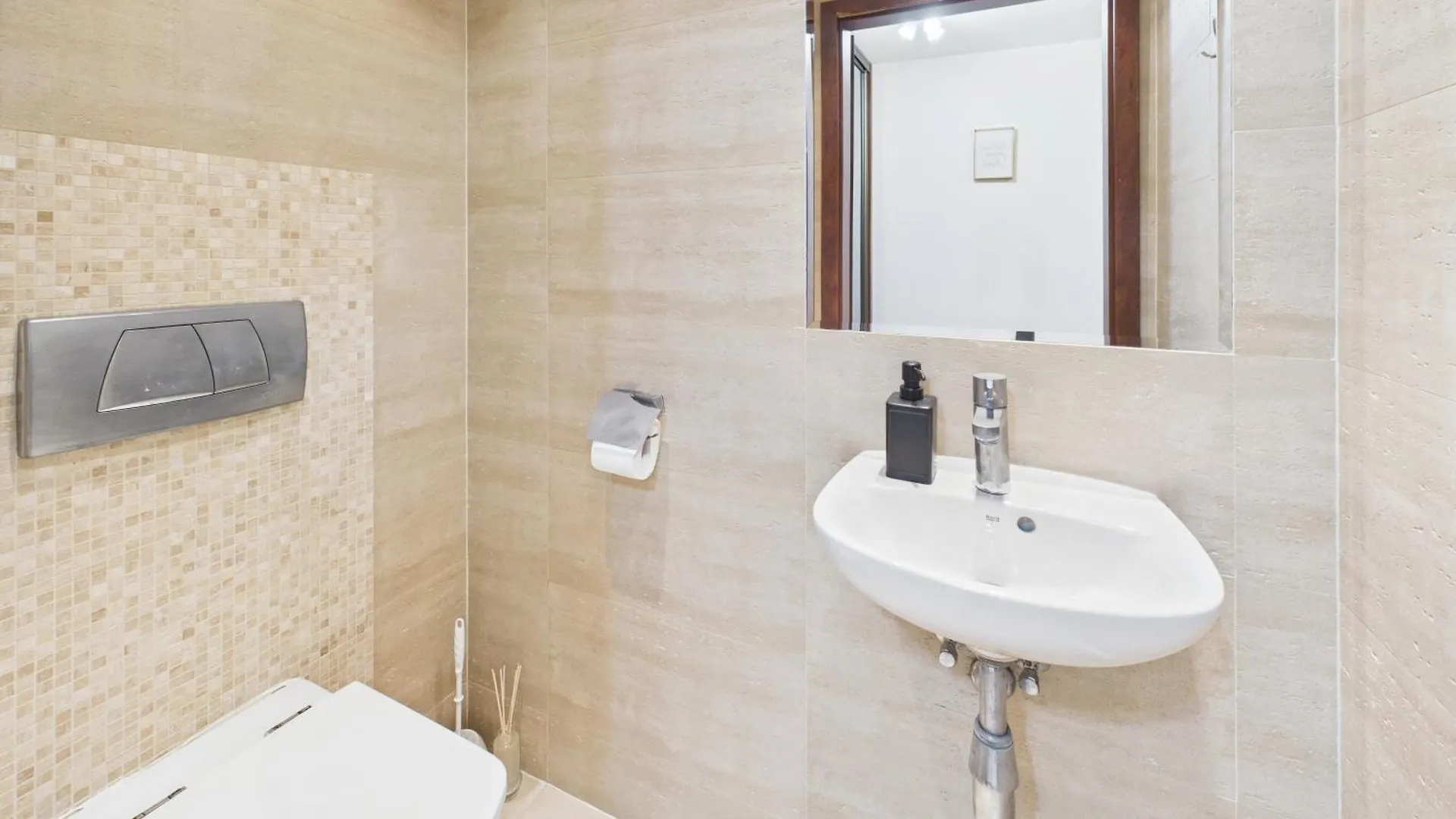 Platynowa 6 Rooms Superapart Varsavia